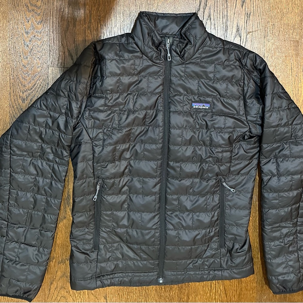 NEW Patagonia Black Men's Nano Puff Jacket  Small